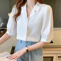 ราคา เสื้อเชิ้ตผู้หญิงแขนสั้นทรงเข้ารูปผ้าชีฟองสไตล์ใหม่ฤดูร้อน แขนยาวคลุมไหล่ คอโปโล แขนยาวคลุมไหล่ แขนยาวคลุมไหล่ (23464869486)