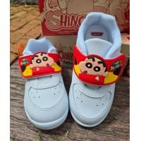 ราคา ADDA รองเท้าพละ รองเท้านักเรียนชาย รองเท้านักเรียน รองเท้าหนังดำ Shin chan ชินจัง เบนเทน (24888526503)