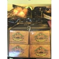 ราคา สบู่บารองค์ กลิ่นคันทรี มาดามเฮง Barong soap Madame Heng สบู่บารอง ของแท้ มาดามเฮง 130กรัม 4ก้อน (8597006532)