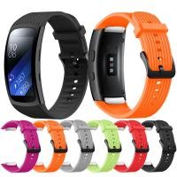 ราคา ใช้งานร่วมกับSamsung Gear Fit2 Proสายรัดนุ่มสายรัดนาฬิกาข้อมือซิลิโคนสำหรับSamsungเกียร์Fit2 Smartwatch (23403242182)