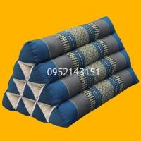ราคา หมอนอิงสามเหลี่ยม 10 ช่อง ขนาดกลาง (8181904428)