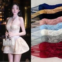 ราคา D มินิเดรสสายผูกคอ สายซีทรู อกเว้าลึก กระโปรงทรงบอลลูน ผ้าลูกไม้ (24824770283)