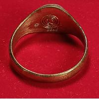 ราคา แหวนหลวงพ่อทองสุข วัดโตนดหลวง จ เพชรบุรีเส้นผ่าศูนย์กลาง2 5 ซม ตอกโค๊ตรันหมายเลข (20481795843)