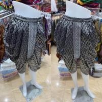 ราคา โจงกระเบนสำเร็จรูป สีดำ เทาดำ ใส่ไม่พอง โจงกระเบนเอวยางยืด มีซิป ตระขอหน้า (25851412310)