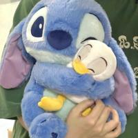 ราคา ตุ๊กตา Stitch สีชมพูกอดทองน้อย กอดเป็ด Stitch ดอกซากุระ ของขวัญวันเกิดตุ๊กตาผ้ากำมะหยี่ Stitch (24807998087)