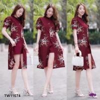 ราคา ME11674 Set 2 ชิ้น เสื้อคอปีนตัวยาวผ่าหน้า แขนตุ๊กตา เนื้อผ้าหางกระรอกลายดอกกุหลาบ มีซิปด้านหลัง มาคู่กับกางเกงขาสั้นเอวยางยืดหลัง (11465529404)