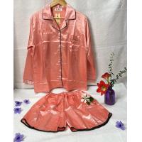 ราคา ชุดนอน เนื้อผ้าซาติน ใส่สบาย ไม่ร้อน เนื้อผ้าลื่น เรียบหรู เสื้อแขนยาว กางเกงขาสั้น อกเสื้อ 40 เอว22 ยืดได้ถึง40 (14357319725)