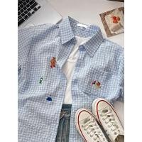 ราคา เสื้อเชิ้ตแขนสั้นลายสก็อตสีน้ำเงินสำหรับผู้หญิง ทรงหลวม ทรงสลิมฟิต ทรงเดม่า คาร์ดิแกนเปิดไหล่ สไตล์เกาหลี ฤดูร้อน ใหม่ (22737770468)