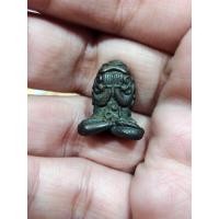 ราคา พระปิดตาหลวงพ่อเกษมเขมโก พ ศ 2518 เนื้อนวะโลหะ (21832082455)