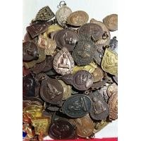 ราคา พระเหมาชุดเหรียญล้วน พระบ้านแท้100 (16142442120)