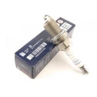 ราคา BENZ หัวเทียน BOSCH F8DC4 เครื่อง M111 M104 M119 M120 W124 W210 W140 R129 (1531338762)