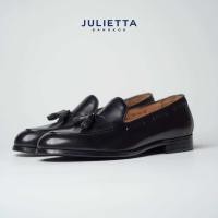 ราคา JULIETTA Tassel Loafer Calfskin Black (17331138200)