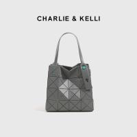 ราคา CHARLIE KELLI กระเป๋าถือลายเพชรรูปทรงเรขาคณิต (25804951280)