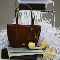 ราคา CHUUCHOP The Classy bag กระเป๋าถือหนังกลับ ทรง Tote bag จุของได้เยอะ ใส่ไอแพดได้ C8454 (25220478317)