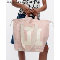 ราคา MARIMEKKO MONO CITY TOTE SOLID กระเป๋าสะพาย กระเป๋าถือ (24265586058)