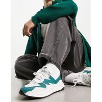 ราคา New Balance 5740 trainers in off white and green (203628919)