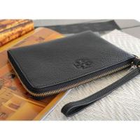 ราคา (สด-ผ่อน) กระเป๋าสตางค์ คล้องมือ สีดำ 60913 TORY BURCH Britten Ladies Large Zip Pouch (3855206551)
