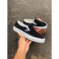 ราคา รองเท้าผ้าใบ Vans Slip On สีดําขาว (3483512665)