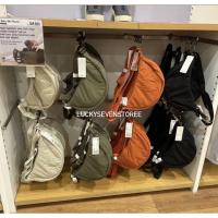 ราคา Original Uniqlo กระเป๋าสะพายไหล่สําหรับ Unisex น้ําหนักเบา (3886486819)