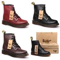 ราคา พร้อมส่ง Dr.Martens รองเท้าบู๊ทส์มาร์ตินรองเท้าหนังแท้สไตล์อังกฤษสําหรับผู้ชายผู้หญิงขี่จักรยานยนต์ (5254686944)