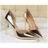 ราคา รองเท้าส้นสูงไซส์ใหญ่ หัวแหลม รองเท้าส้นสูงไซส์ใหญ่ 41 42 43 รองเท้าสตรี รองเท้าส้นสูง รองเท้าผู้หญิงไซส์ใหญ่ ส้นเข็ม (3461578748)