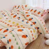 ราคา ส่งฟรี ชุดผ้าปูที่นอน+ผ้านวมครบเซ็ต 6 ชิ้น “ลายแครอท” Carrot Beddings (2379798869)