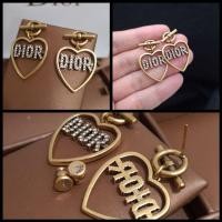 ราคา ต่างหูดิออร์ Dior Earrings ERD (2945733314)