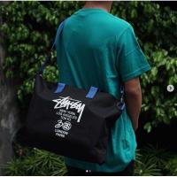 ราคา กระเป๋าสะพายข้างStussyชาย หญิง แฟชั่น เท่ ผ้า Oxford กันน้ำความจุขนาดใหญ่กระเป๋าสะพาย big tote shopping bag (6455570451)