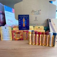 ราคา Burt s Bees ขี้ผึงลิปบาล์ม 100 Natural Moisturizing Lip Balm Original Beeswax with Vitamin E Peppermint 4 25g (3634733151)