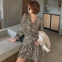 ราคา เดรสยาวลายเสือ เดรสคอวีเอวรูด กระโปรงน่ารักเซ็กซี่ (11535019674)