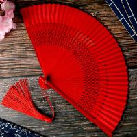 ราคา พัดจีน พัด ผ้าลูกไม้เมตร พัดผ้า สไตล์จีนสีแดงขนาดใหญ่เต้นรำพัดลมโบราณเสื้อผ้าจีนพัดลมพัดลมโบราณเครื่องแต่งกายแบบพกพาขนาด (8801794494)