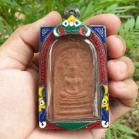 ราคา พระสมเด็จปรกโพธิ์ 9 ใบ หลังพระแม่ธรณี เนื้อผงน้ำมัน หลวงพ่อกวย วัดบ้านแค (21902521480)