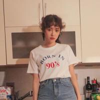 ราคา พร้อมส่ง BORN IN 90 s Tops เสื้อยืดแขนสั้นผ้าคอตตอน IB28385 (4876641410)