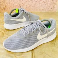 ราคา NIKE TANJUN เบอร์ 44 ยาว 28 cm มือสองของแท้ (18924028997)