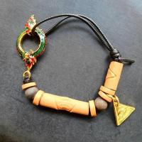 ราคา กำไลบ่วงนาคสีเขียว คุณกิ่งพร้อมส่ง (12975850532)