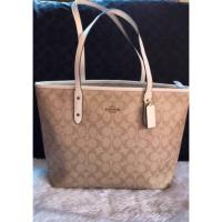 ราคา Coach tote 16 แท้ (915513380)