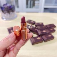 ราคา Charlotte Tilbury สีPillow Talk Medium 1 1g รุ่นMatte Revolution Lipstick มีกล่อง (18128439272)