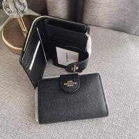 ราคา พร้อมส่ง แท้ New Coach กระเป๋าสตางค์ ใบกลาง MEDIUM CORNER ZIP WALLET COACH 6390 IM BLACK (6979549679)