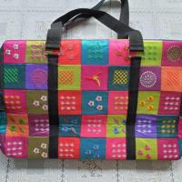 ราคา กระเป๋าถือ ลายปัก จากเวียดนาม (6703428625)