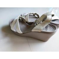 ราคา รองเท้า crocs ส้นเตารีด W 7 (20831970458)