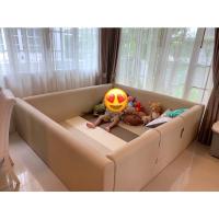 ราคา คอกเด็ก คอกเบาะเด็ก เบาะกันกระแทก คอกกั้นเด็ก 6ฟุต มีประตู มือสอง (13697732117)