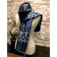 ราคา ผ้าคลุมไหล่ไหมแท้100%ผ้าไหมสุรินทร์ สินค้าพร้อมส่ง ลายปารีส ขนาด65*150-170cm (20939273893)