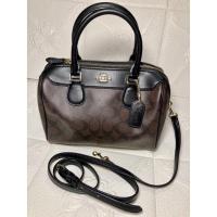 ราคา สะพายข้าง ทรงหมอน coach ขนาด9นิัวสูง6นิ้ว งานหนังสวยๆ อะไหล่coach ซิปYkk มือสึสวยๆพร้อมใช้ (19368509023)
