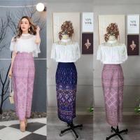 ราคา ชุดไทย ชุดเข้าเซตผู้หญิง เสื้อลูกไม้ ผ้านิ่ม+กระโปรงยาว หรือผ้าถุงสำเร็จ ลายไทย สวยมากๆงานป้าย ananya ชุดไปงานบวช งานบุญ (18151368557)