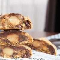 ราคา MACADAMIA || Chocolate Chips คุ๊กกี้ชอคโกแลตชิพแมคคาเดเมีย พรีเมียม (5696928306)