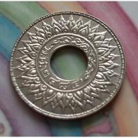 ราคา เหรียญรูเนื้อเงิน ๑๐สตางค์ลายกนกไม่ผ่านการใช้ (1980344032)