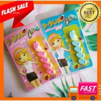 ราคา (ถูกสุด☘️ส่งไว)​ B-BUG ที่ล็อกกระดุม ที่ล็อคกระดุม ที่กลัดกระดุม ตัวช่วยติดกระดุมเสื้อนักศึกษา (4134154149)