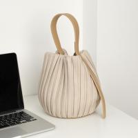 ราคา [ NEW ] กระเป๋าสะพายไหล่ JUST IN CASE | PEARL S1523 (19280282801)