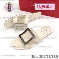 ราคา : New!! Roger Vivier Sandals‼️ก่อนกดสั่งรบกวนทักมาเช็คสต๊อคก่อนนะคะ‼️ (3749712944)