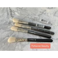 ราคา Mac ป้ายไทย ลดมากกว่า 50% แปรงปัดแก้ม/คอนทัวร์ (9336363761)